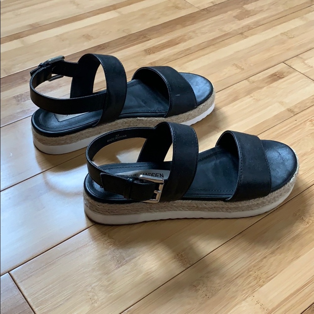 Steve Madden sandals